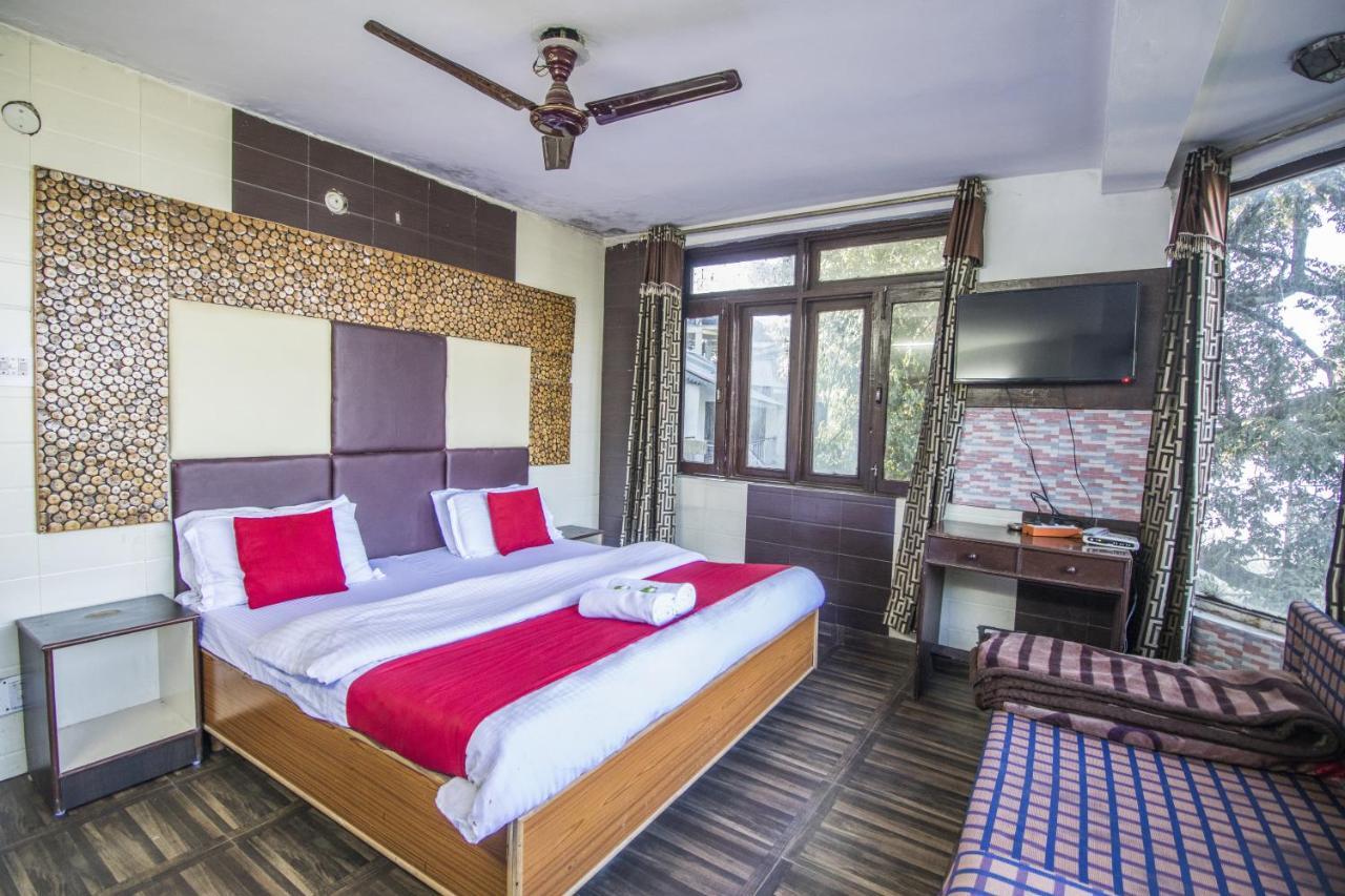 Holiday Plaza Hotel ดัลเฮาซี ภายนอก รูปภาพ